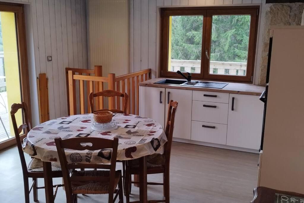 Maison De Montagne Vue Magnifique ว็องทรง ภายนอก รูปภาพ