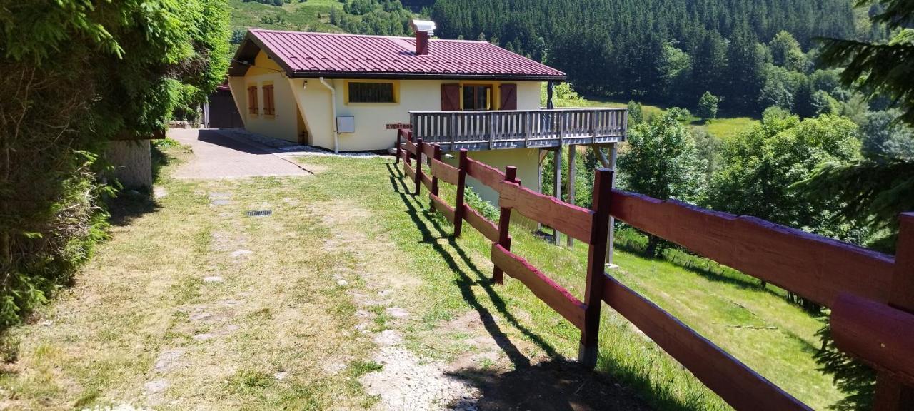 Maison De Montagne Vue Magnifique ว็องทรง ภายนอก รูปภาพ